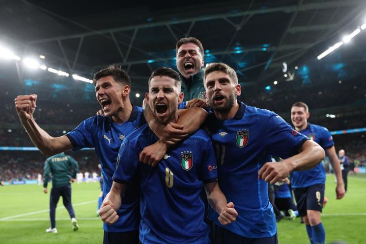 Italia avancon në finale të “Euro 2020”, mposht Spanjën pas penaltive