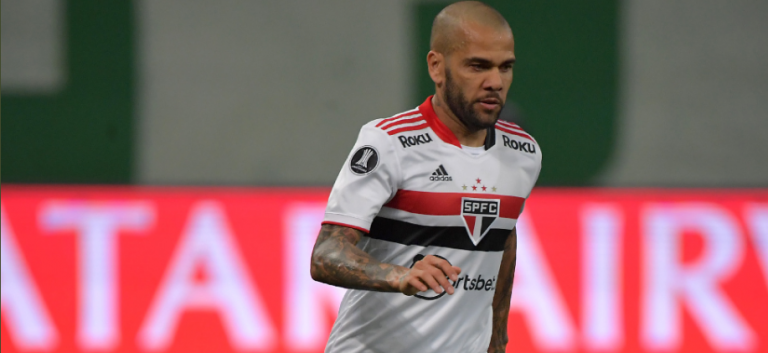 Lojtari më i dekoruar në histori të futbollit mbetet pa skuadër