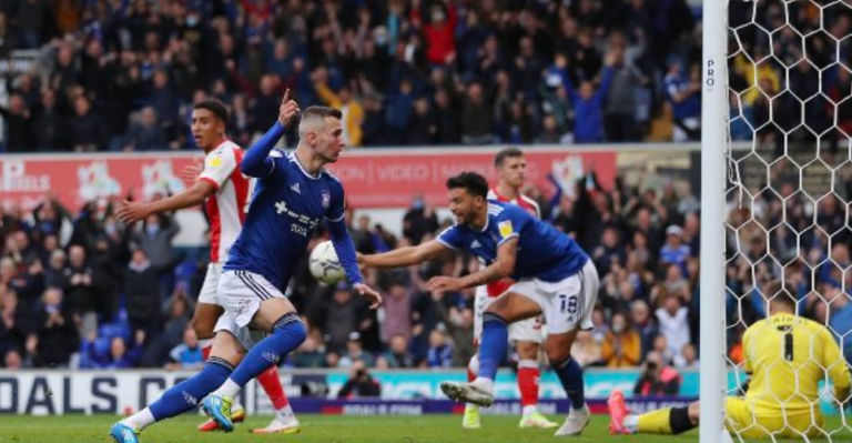 Fantastik Celina, shënon dy gola në fitoren e Ipswichit