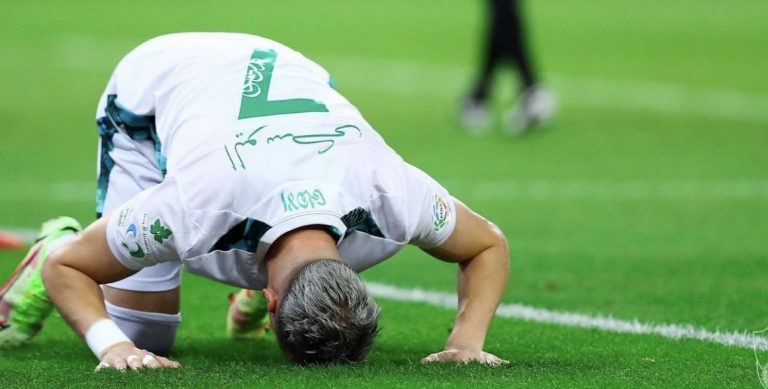 Alioski, lojtari më i mirë i gjysmësezonit te Al-Ahli