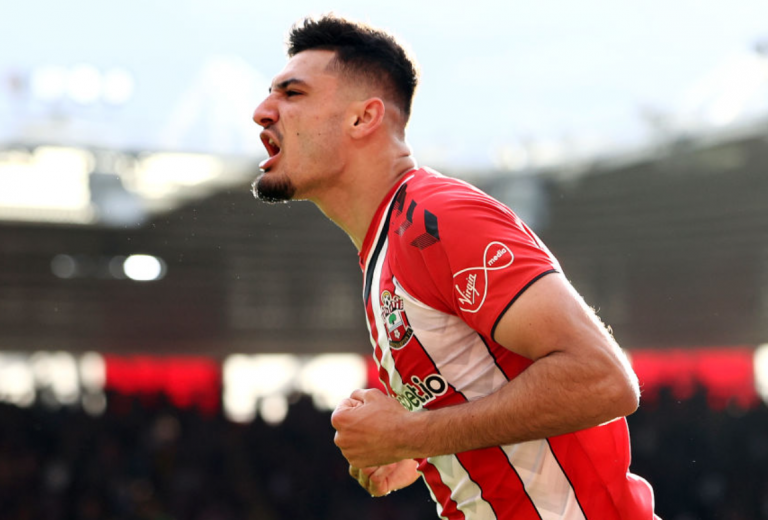 Southampton synon blerjen e Brojës