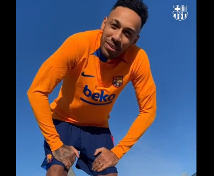 ZYRTARE: Aubameyang kalon te Barcelona