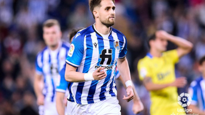 Adnan Januzaj pranë transferimit te Sevilla￼