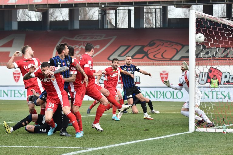 Dyshja Berlusconi-Galliani përmbushin misionin, Monza ngjitet në Serinë A
