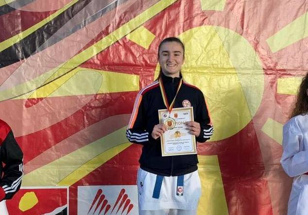 Karate, Jusra Ademi do të merr pjesë në Europianin e rinjve