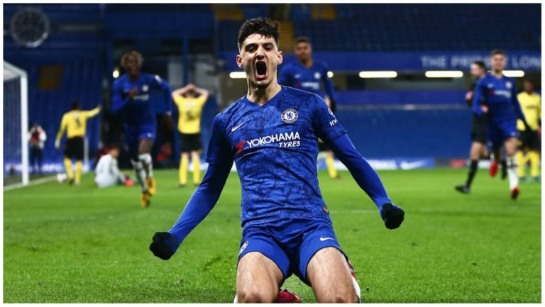 Chelsea e bën zyrtare, e merr Brojen në SHBA, por lë jashtë emra të njohur 