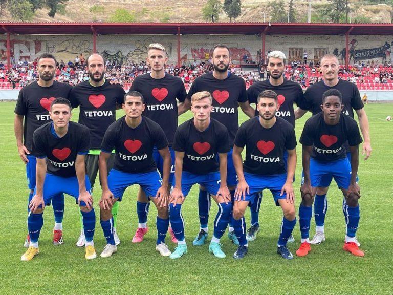 Sponsor serioz nga Austria pranë hyrjes në Renovë