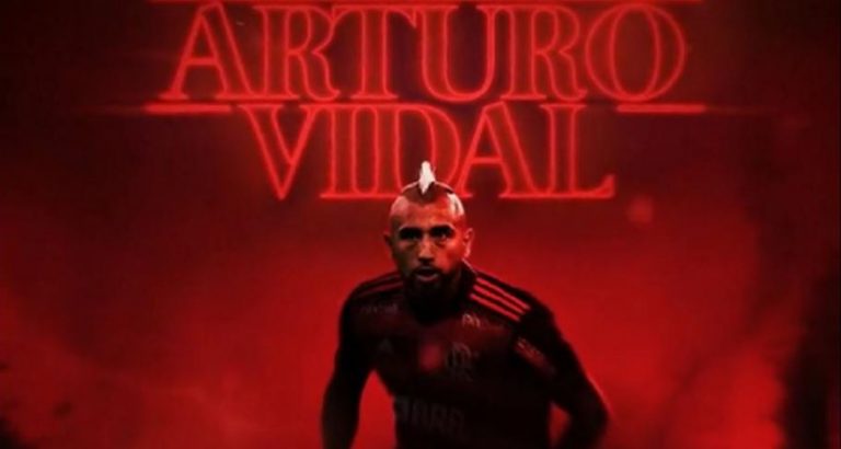 Flamengo prezanton Vidalin në stilin e serialit të famshëm në Netflix (VIDEO)