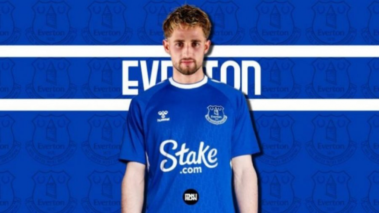 Januzaj mund të kalojë te Evertoni, nëse ky klube e shet talentin e madh