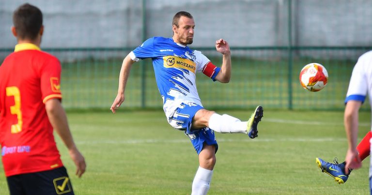 Sileksi ndan pikët me Akademia Pandevin