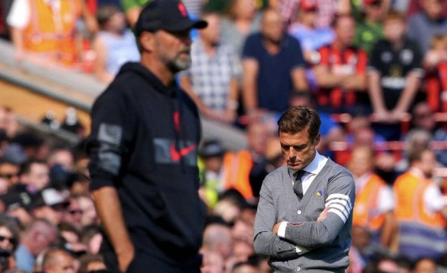 Shkarkohet trajneri i parë në Premierligë, pas 4 xhirove