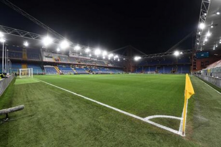 Edhe futbolli preket nga kriza energjetike