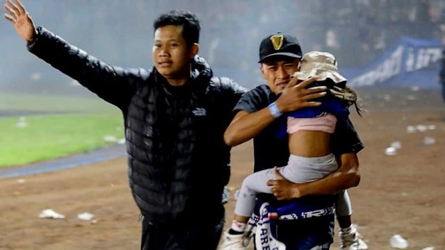 Tragjedia në Indonezi, mes viktimave fatkeqësisht 17 fëmijë!