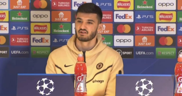 Rikthehet Armando Broja, nis me stërvitje te Chelsea