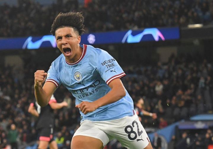 Futbollisti i Cityt hyn në histori të Champions League, thyen rekordin e Benzemas