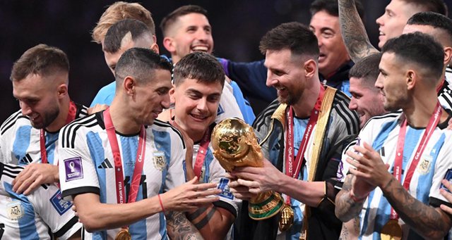 Pse Argjentina, kampionia e Botës, nuk ka në përbërjen e saj lojtarë me ngjyrë?