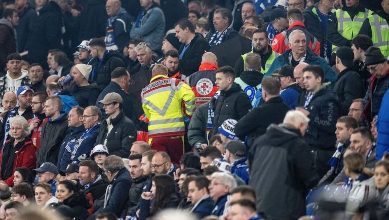 Tragjike: Vdes një tifoz gjatë ndeshjes së Bundesligës