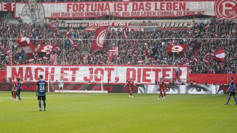 Kjo është gjoba rekord që mori ekipi gjerman pas spektaklit piroteknik në derbi