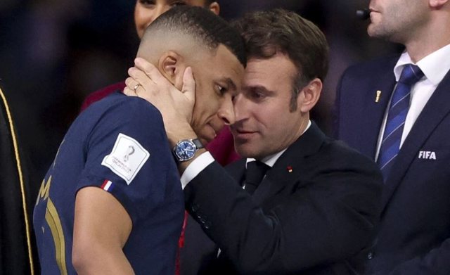Macron për Mbappe: Do të përpiqem ta shtyj të qëndrojë në Paris