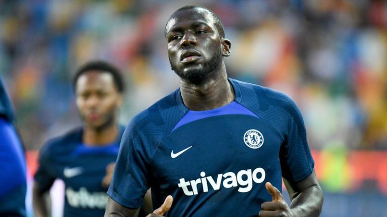 Koulibaly kalon testet mjekësore me klubin e ri