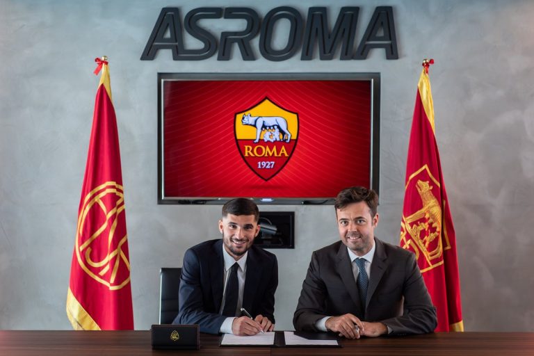 Zyrtare: Roma kryen transferimin e parë