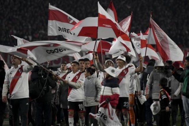 ‘Milionerët’ e River Plate shpallen kampionë të Argjentinës me një ‘hat-trick’