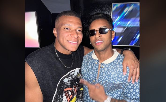 Mbappe në pushime me superyllin e Real Madridit