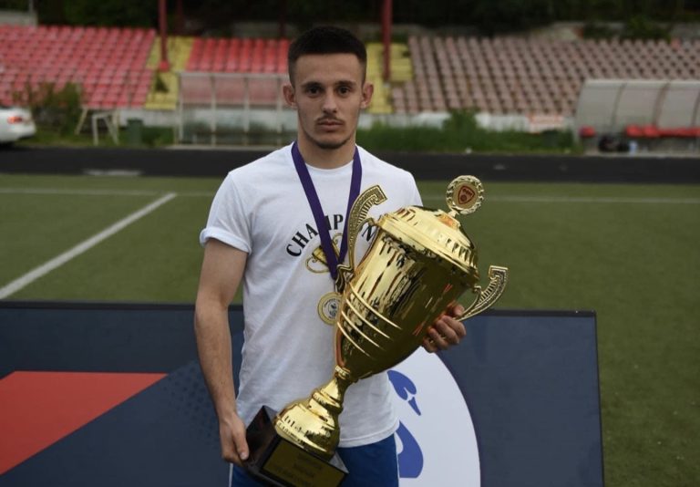 Behar Feta largohet nga Voska Sport, transferohet në Slloveni