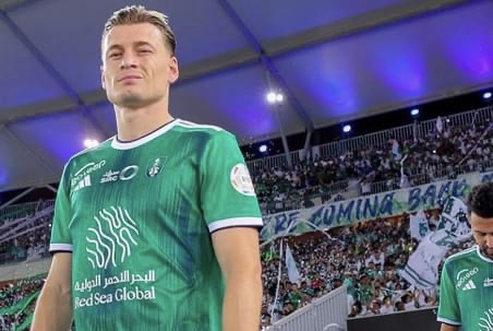 Pas fitore me Al Ahlin, Ezgjan Alioski përfundon në spital 