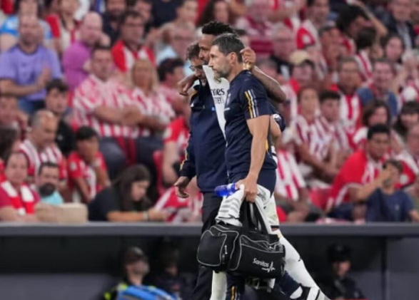 Ylli i Real Madridit do të mungojë gjatë