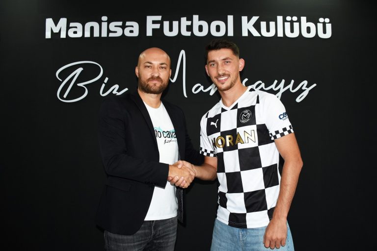 Jetmir Topalli nga Istanbulspori te Manisa e Nderim Nexhipit