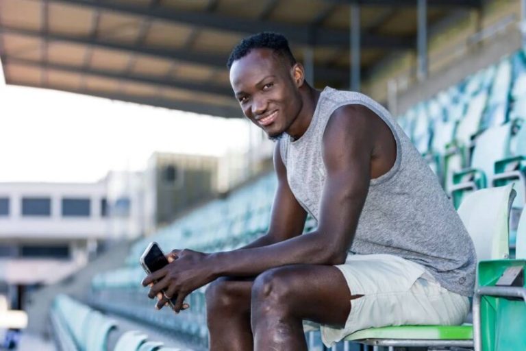 Historia e trishtë e Dwamena-s/ U braktis nga prindërit dhe u rrit mes vështirësive nga gjyshja