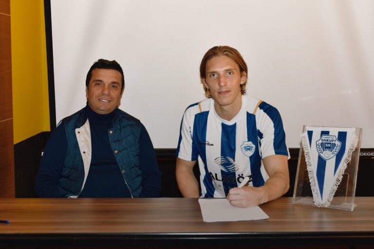 Simun Emundsson përforcon sulmin e FC Shkupit