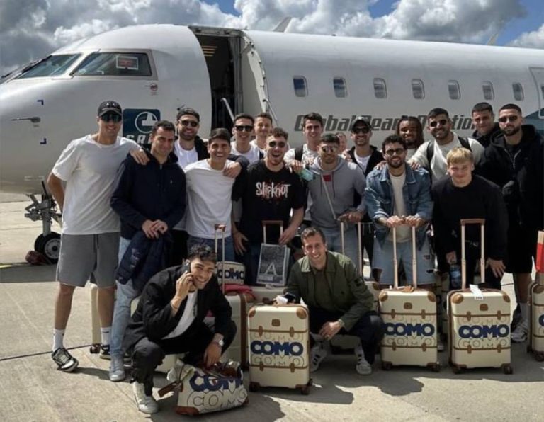 “Të gjithë për Ibiza”, ashtu siç ua kishte premtuar! Fabregas paguan pushimet për lojtarët e Comos