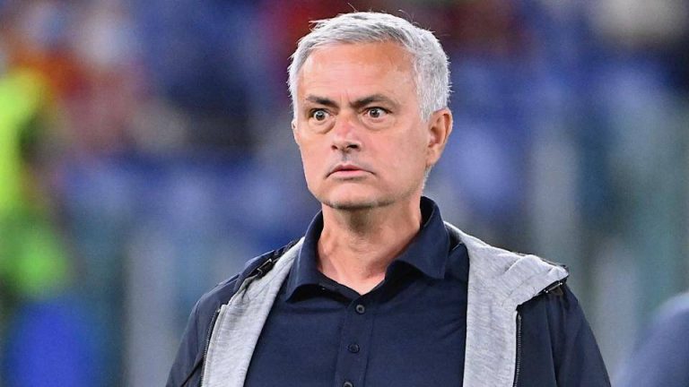 Pa punë që nga janari, Mourinho pranë rikthimit te klubi i Premier League