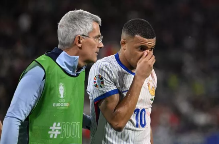 Mbappe motivon Francën: Le të argëtohemi dhe të luajmë pa frikë!