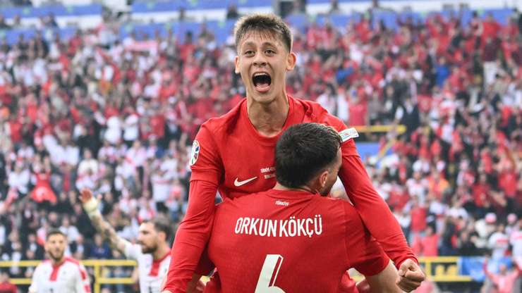 Kampionati Europian, sot mësohen dy çerekfinalistët e fundit