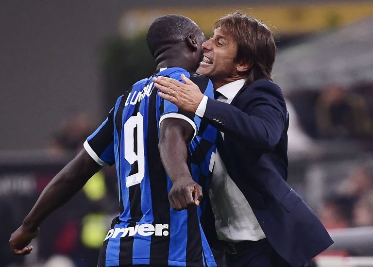 Conte dhe Lukaku shumë pranë ribashkimit, sulmuesi gati të sakrifikojë