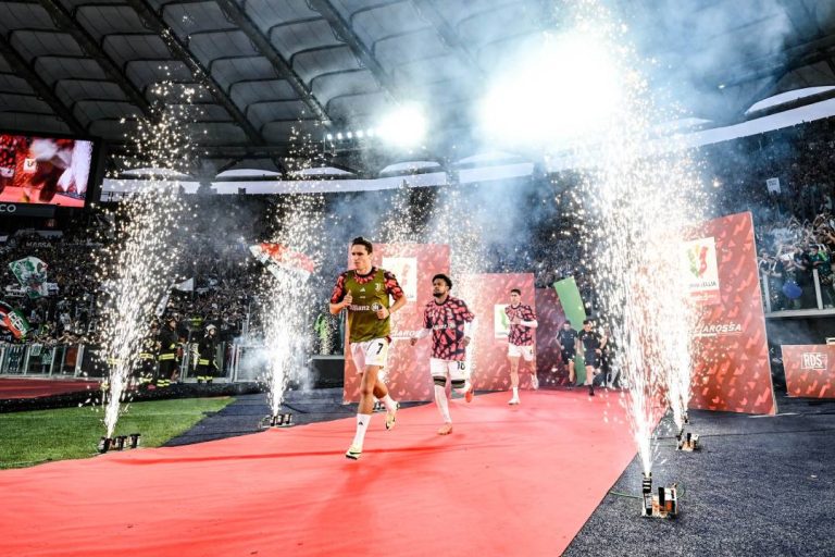 Nga Juventusi tek Ajaxi, aventurë e re për 5 herë kampionin