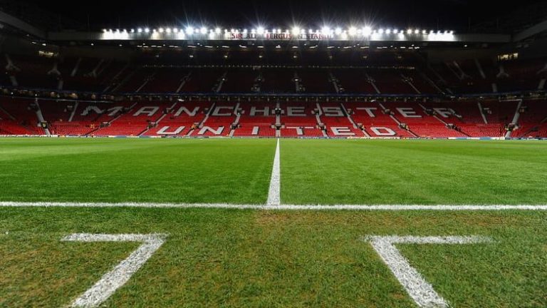 Çfarë ndodh me Old Trafford nëse Man United vendos të ndërtojë stadium të ri?