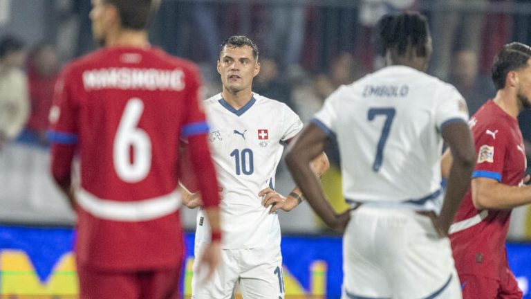 Federata e Futbollit e Serbisë dën’ohet nga UEFA për thirrjet anti-Kosovë në ndeshjen ndaj Zvicrës