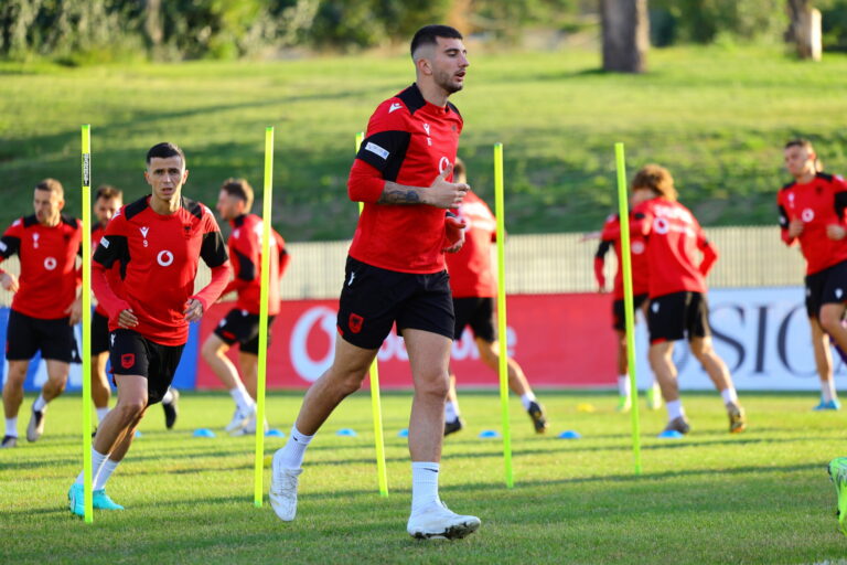 Nations League/ Kombëtarja shqiptare kryen seancën e dytë stërvitore në “Shtëpinë e Futbollit”