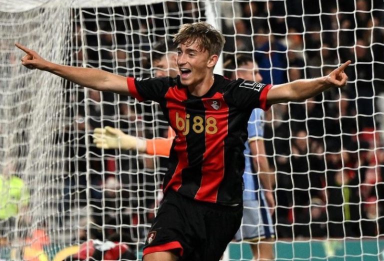 Dean Huijsen bëhet një nga mbrojtësit spanjoll më të shtrenjtë në histori