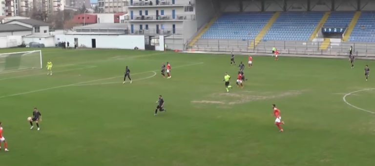 FC Shkupi dhe Rabotniçki me epërsi të dyfisht pas 45 minutave të para