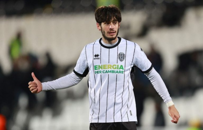 E kërkojnë ekipet e Seria A, Kristian Shpendi ka vendosur për të ardhmen