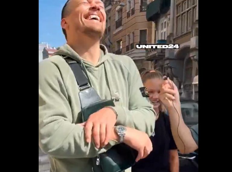 VIDEO/ Kampion bote në boks, por në dorë mban orën fallco të “Rolex-it”?!