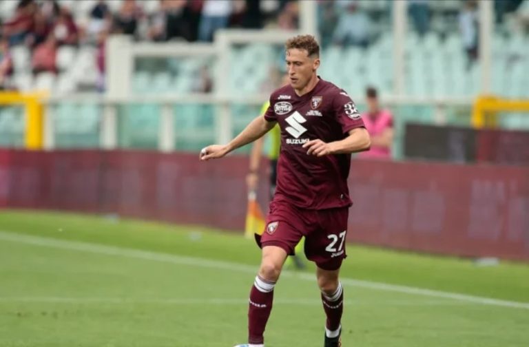 Mërgim Vojvoda drejt Comos