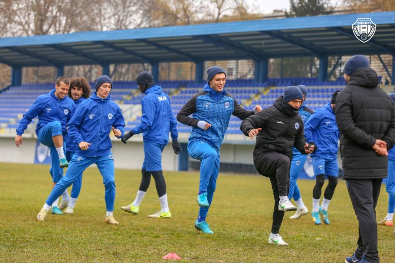 Lajm i mirë për FC Shkupin: FIFA heq ndalesën për transferime