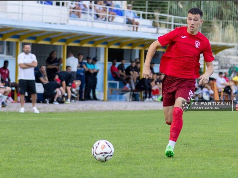 Edhe një futbollist tjetër shqiptarë do të vesh fanellën e Hajdukut në Split