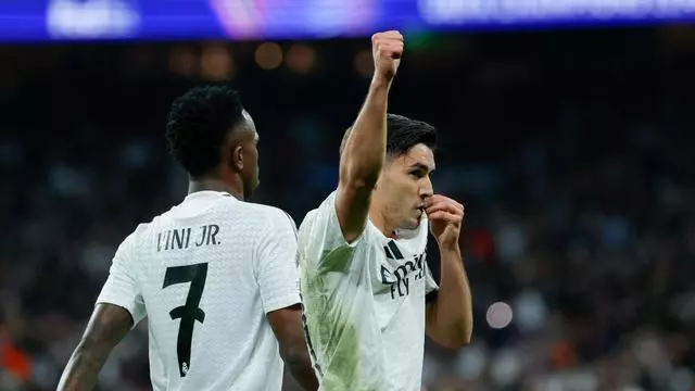 Reali mund Atletikon në duelin e parë në “Santiago Bernabeu”, Arsenali luan tenis me PSV-në